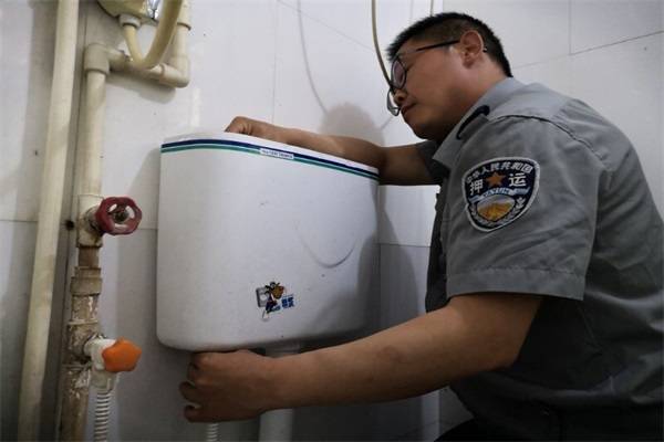 1558880956140752.jpg QQ剧20190526163113.jpg