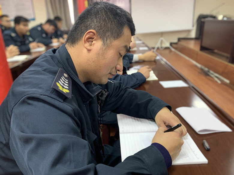 1577804351203410.jpg 203b517dead14b2d013738602c39e4f_.jpg