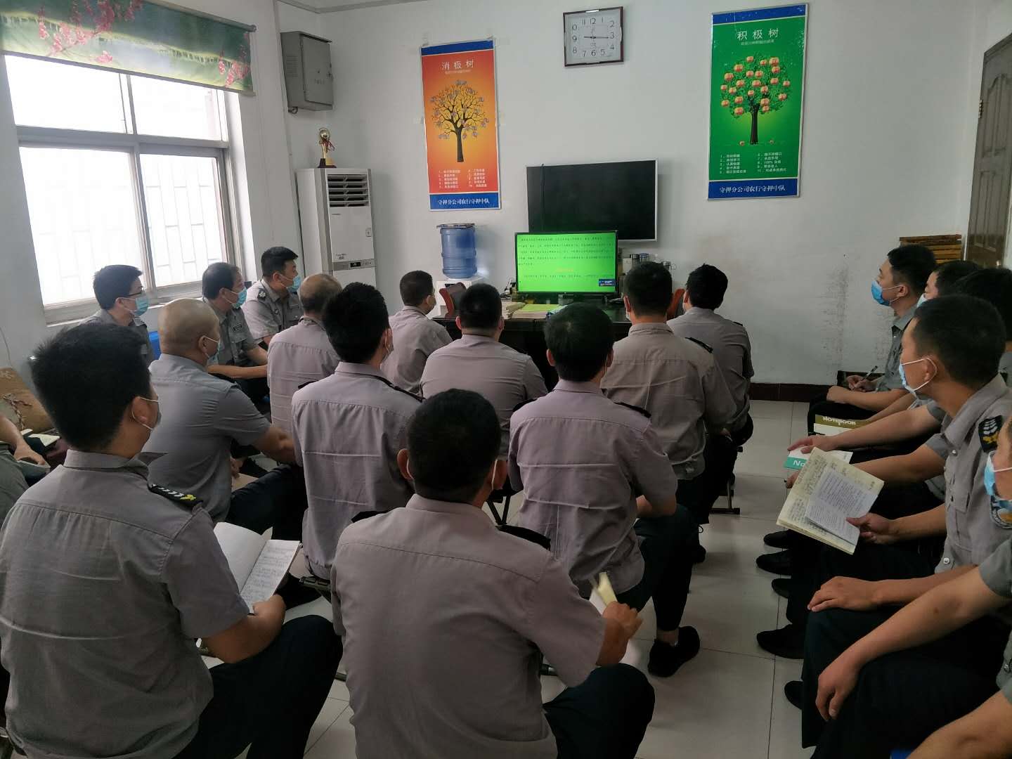 1594601209233167.jpg 1594601209233167.jpg