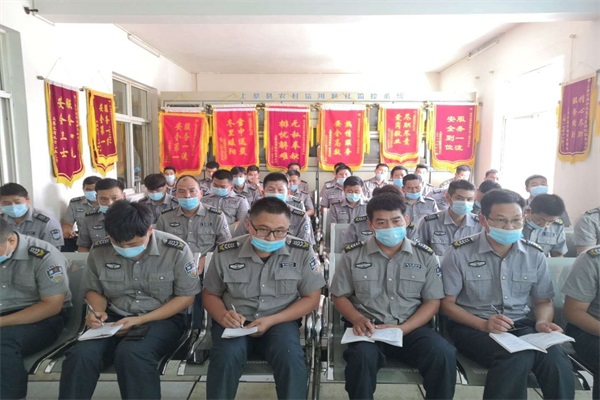 1595169439752051.jpg 寰俊剧_20200719223505.jpg