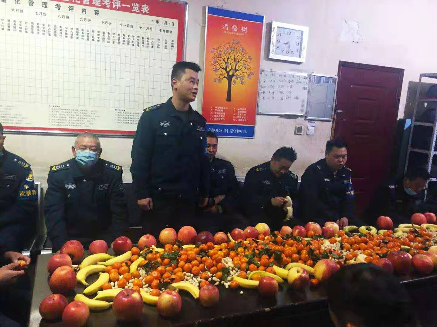 1612950729951613.jpg 1612950729951613.jpg