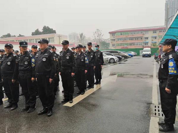 1634645794752885.jpg 寰俊剧4.jpg