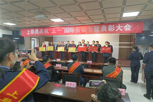 1651895002671896.jpg 寰俊剧_20220507114114.jpg