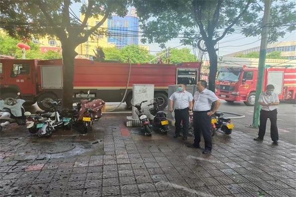 1653486244483515.jpg 寰俊剧_20220525214125.jpg