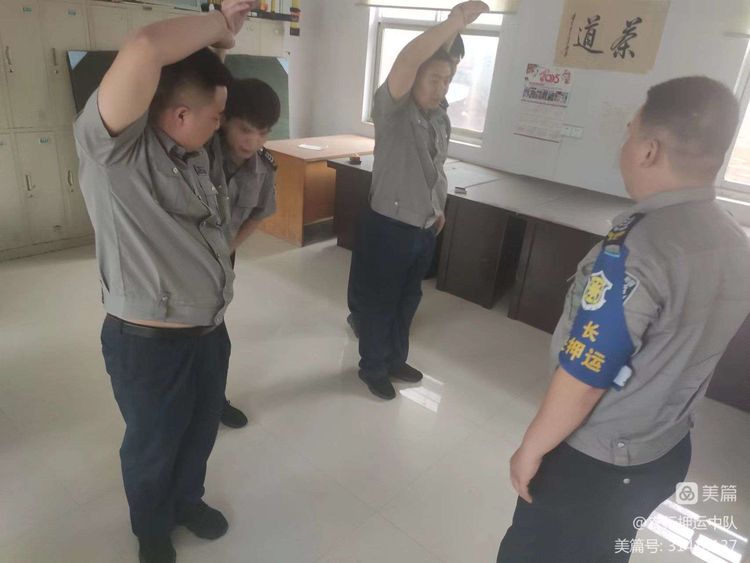 1660092216518910.jpg 1660092216518910.jpg