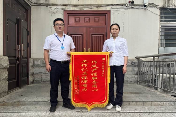 1686144386645427.jpg cover_545bbb6f76406cc812c5d6eaf27355e6.jpg