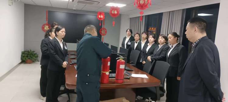 1701937797680310.jpg 1701937797680310.jpg