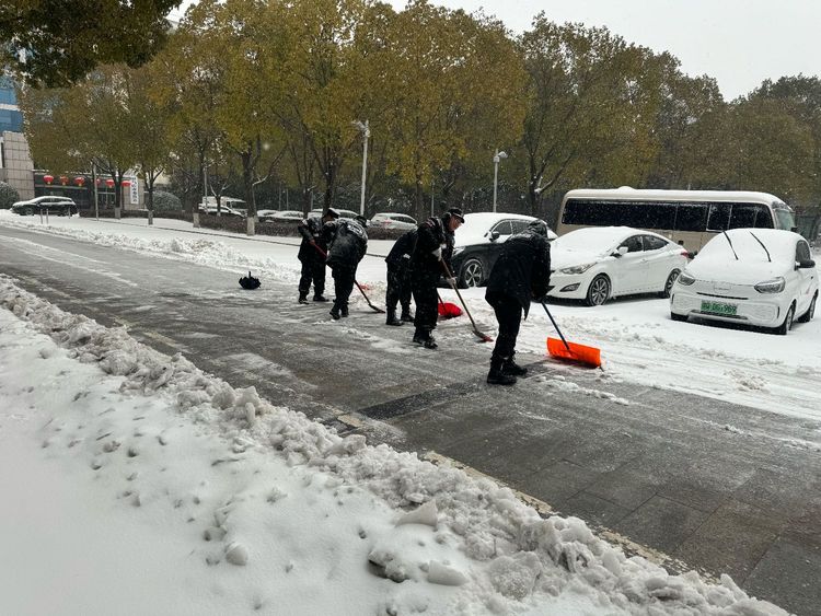 1709171533441110.jpg 1709171533441110.jpg