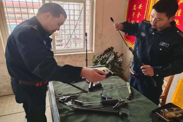 1712566320822753.jpg 寰俊剧_20240408164518.jpg