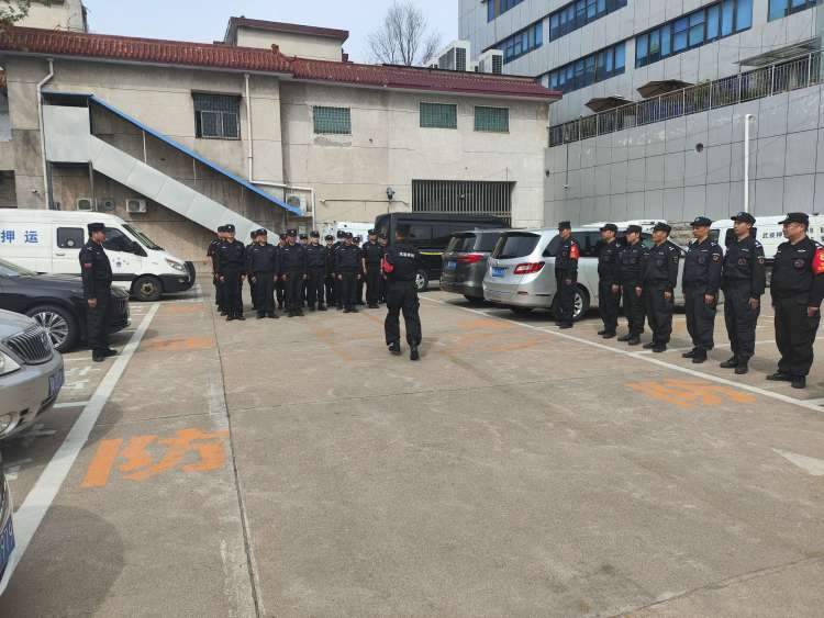 1714475417391719.jpg 1714475417391719.jpg