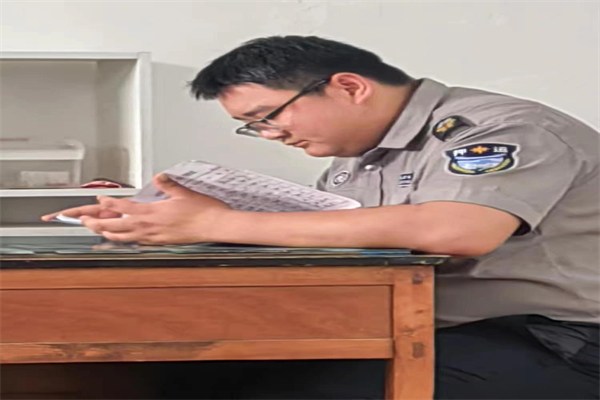 1717923535268310.jpg 寰俊剧_20240609164406.jpg