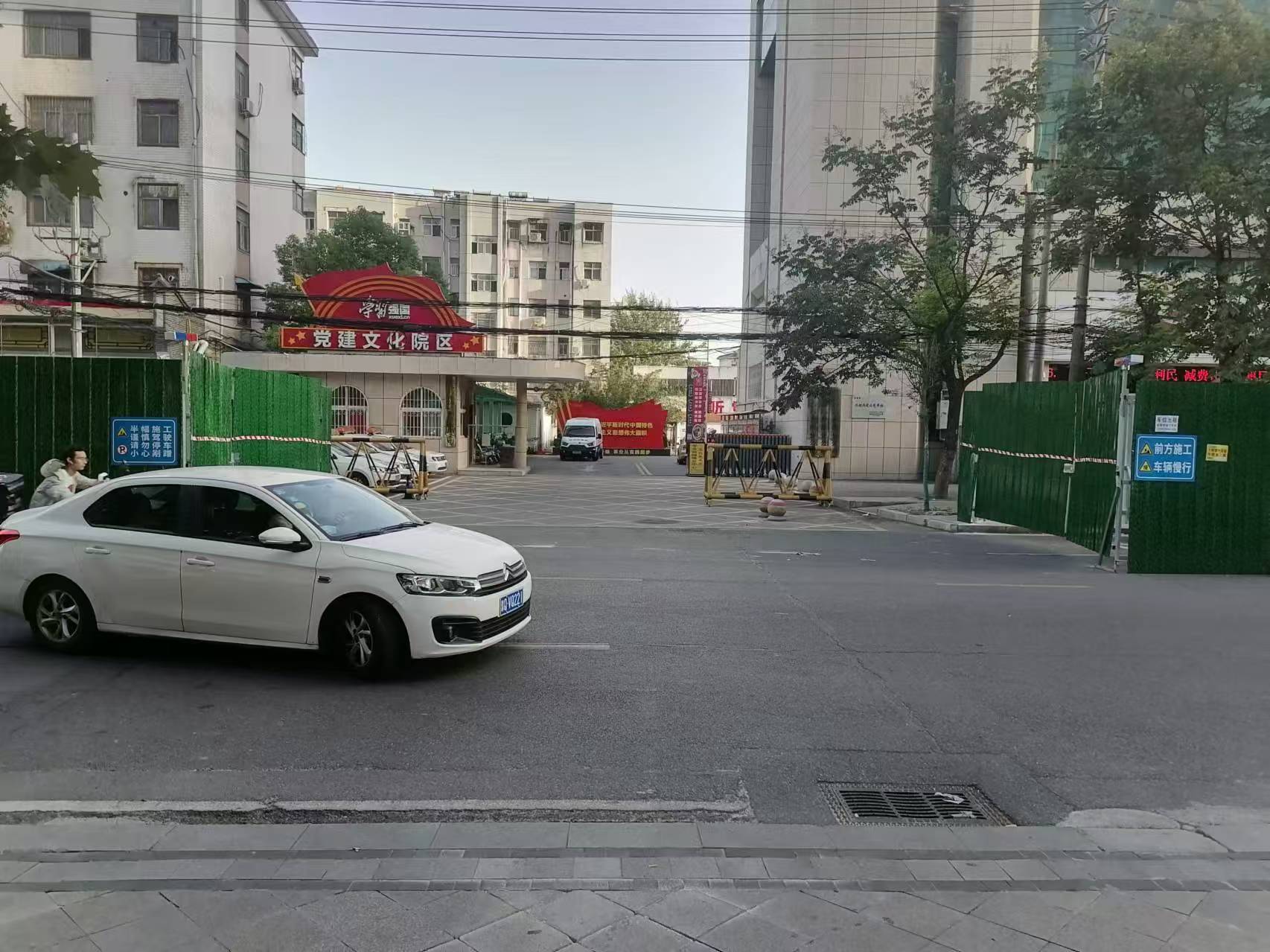 1723978489229330.jpg 1723978489229330.jpg