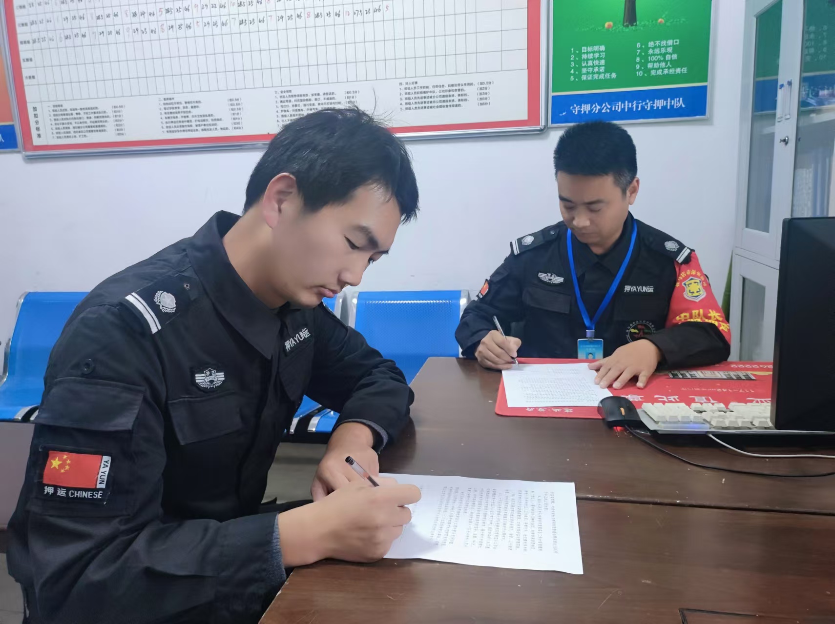 1730968853515611.jpg 1730968853515611.jpg