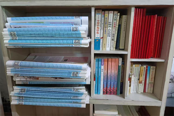 1731719085986849.jpg 寰俊剧_20241116090158.jpg