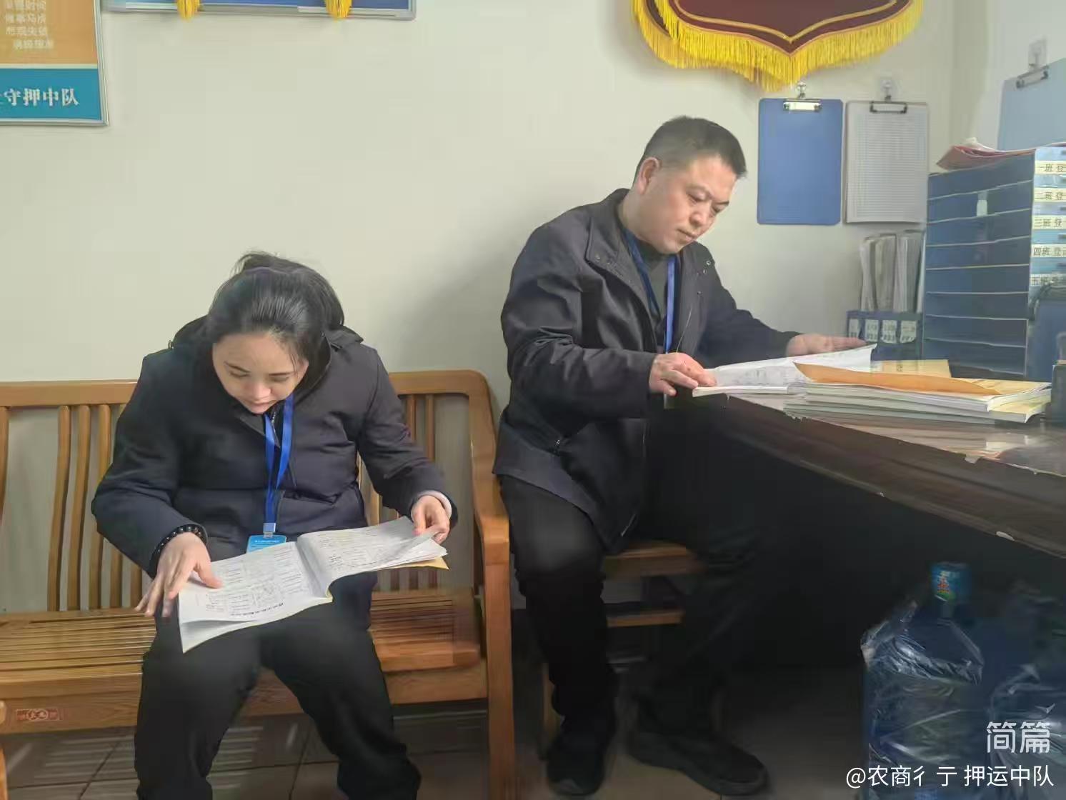 1737596081778273.jpg 1737596081778273.jpg