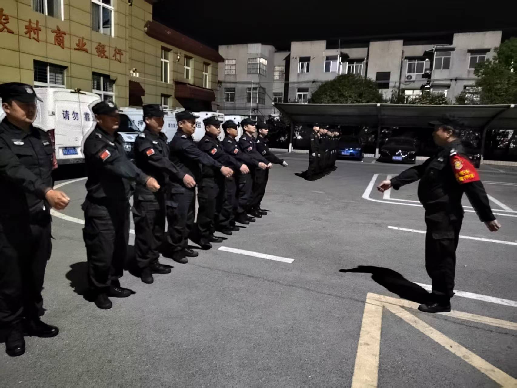 1744772677971029.jpg 1744772677971029.jpg